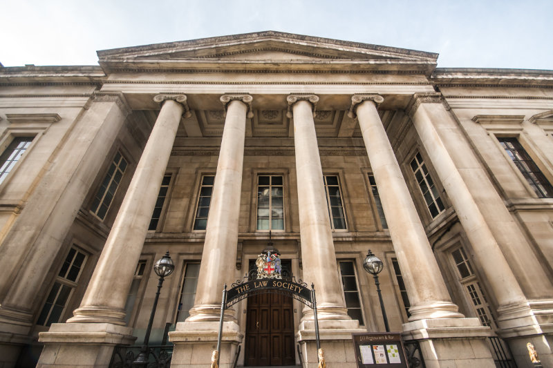 Having worked for two years in property law at a commercial firm moving to Dispute Resolution specialists Sinels provided some key insights into the world…